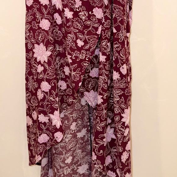 Forever 21 Pink Floral Wrap-Dress with Front Slit in Pink - Picture 5 of 5